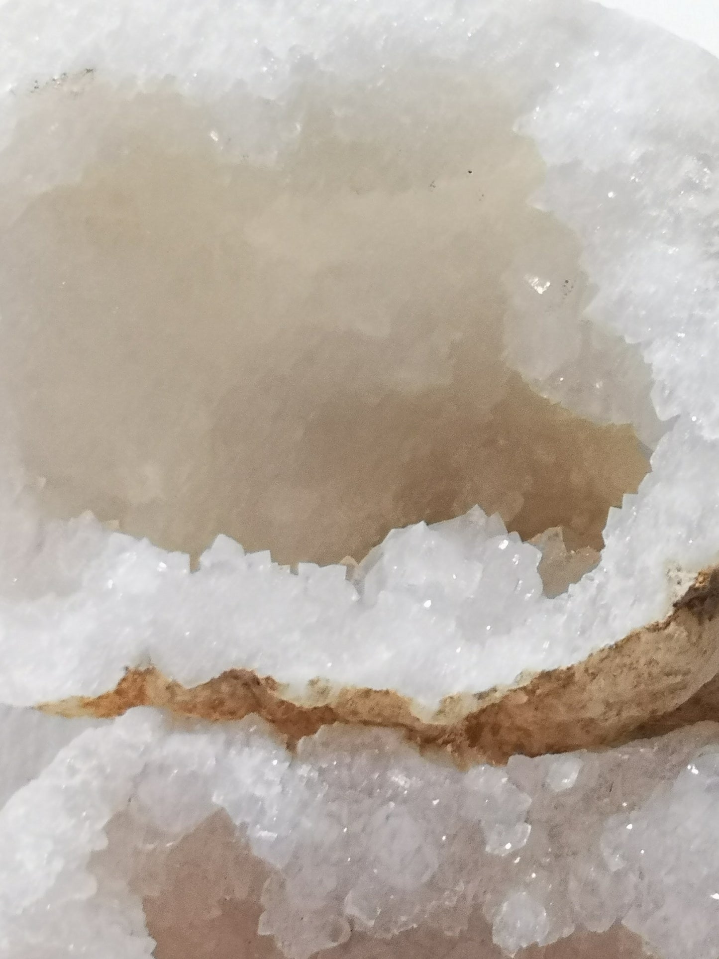 Earthstore® Selenite Calcite Quartz Uncracked Unopened Geodes 8-11 x 5cm