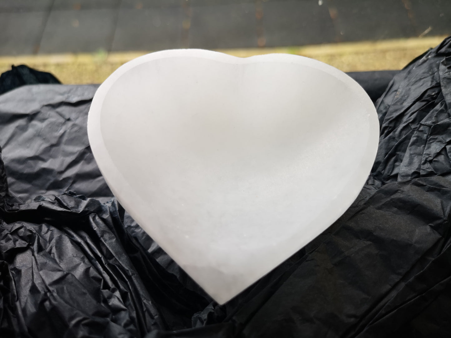 Earthstore® STOCK Heart Shape Charging Dish Bowl with optional 3 gemstones