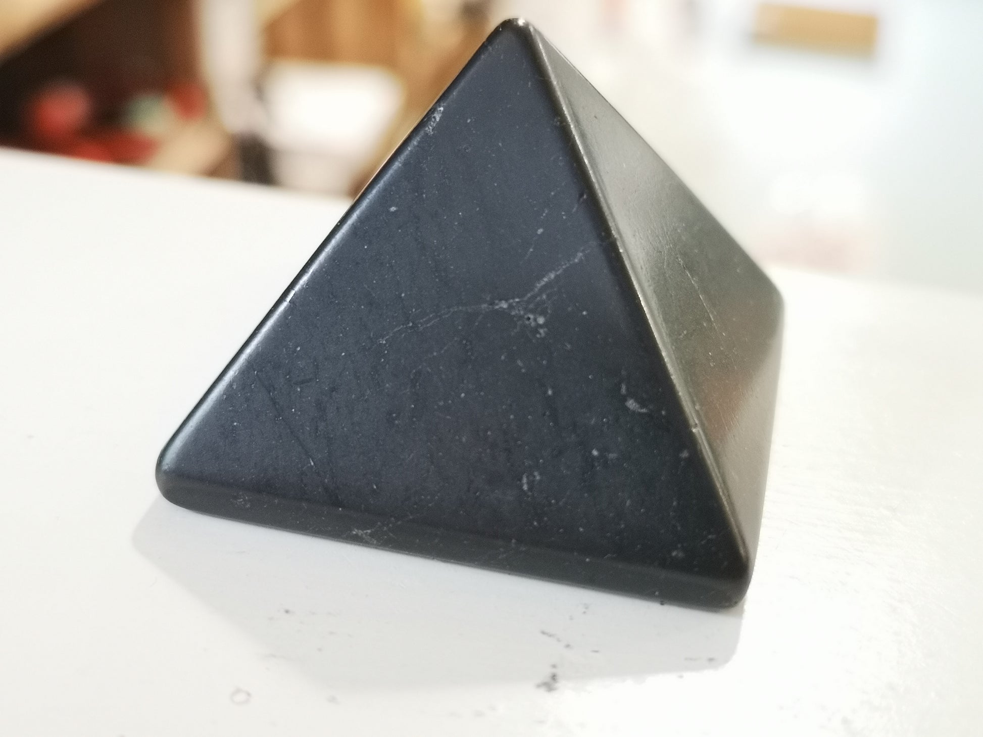 Earthstore® Shungite Pyramid - EMF Protection Grounding Energy Healing Karelia - 4 sizes