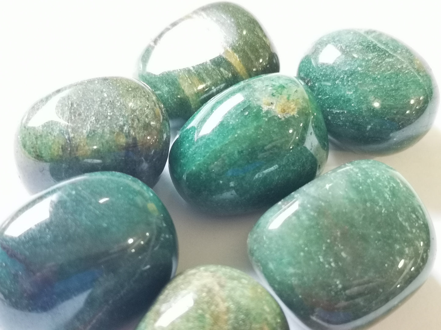 Earthstore® Fuschite - Tumblestone (Grade AA) (Large)