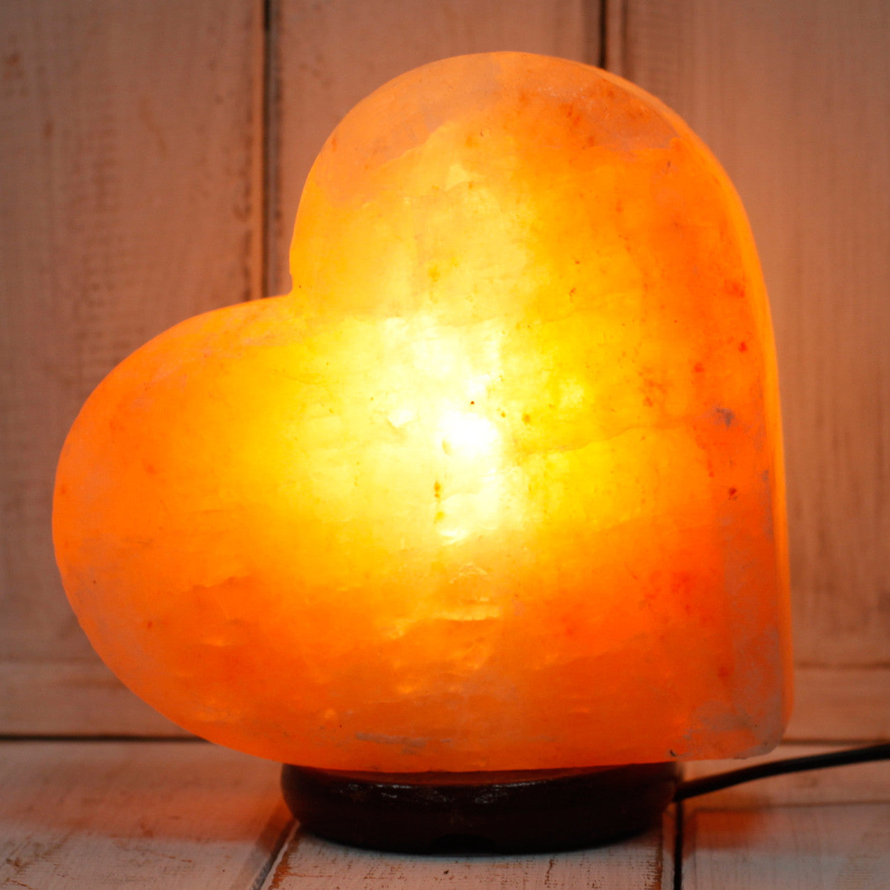 Earthstore® Heart Shape High Quality Pink Himalayan Salt Lamp