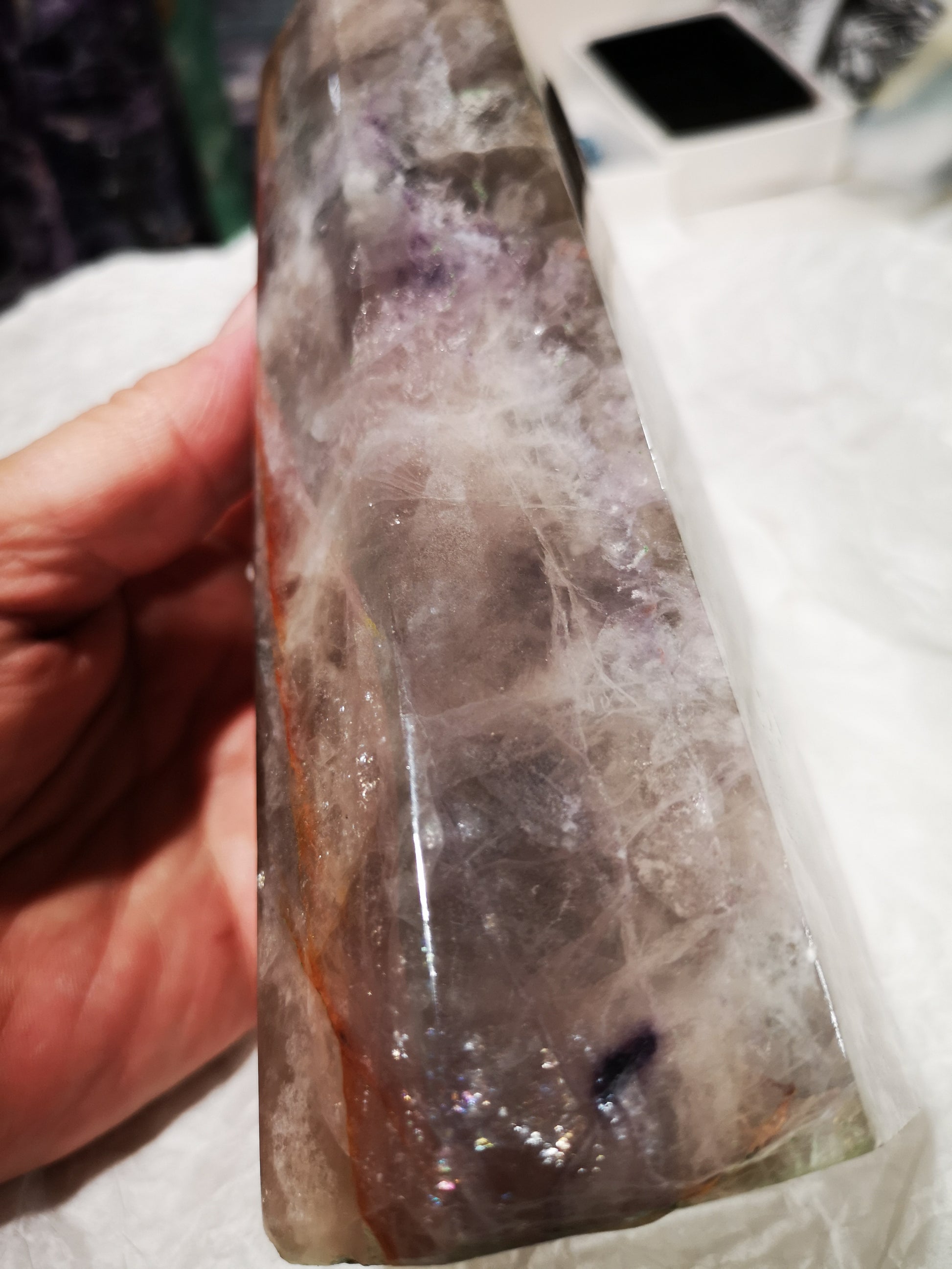 Earthstore® GEM GRADED Fluorite Obelisk - Mexico. Stunning display (1.51kg - 200x80x60)X