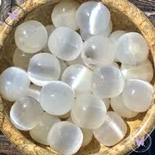 Earthstore® Selenite - Tumblestone - (Sphere)