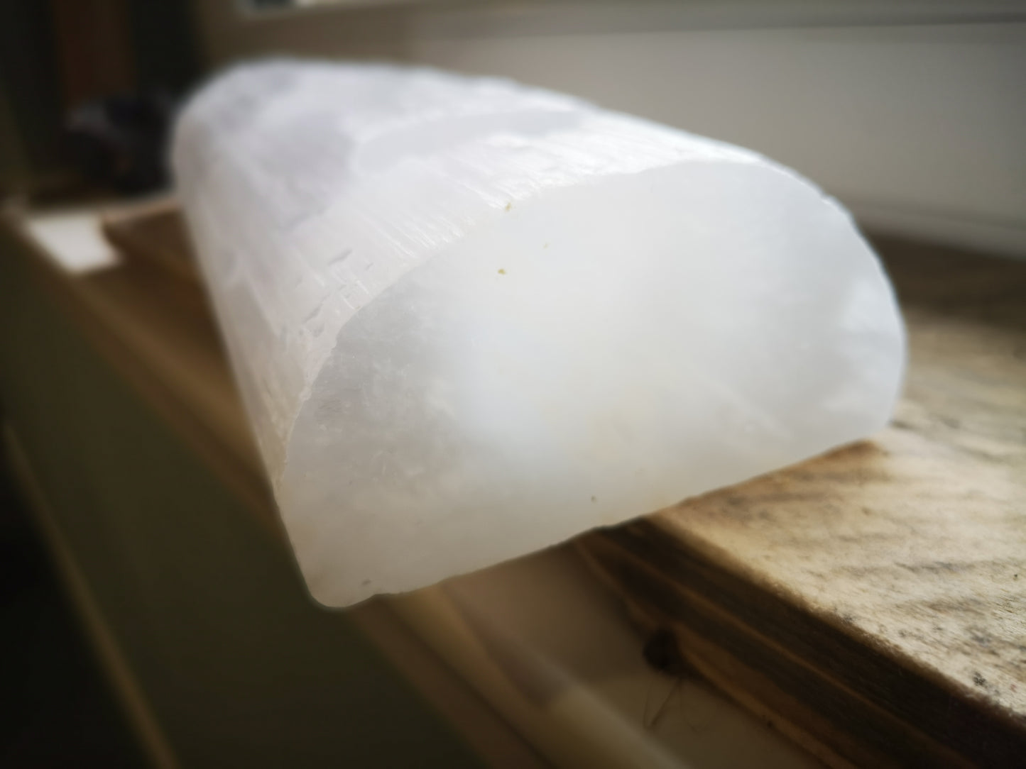 Earthstore® MASSIVE Selenite T-Light 3 HOLE Candle Holder Log 300 X 50 X 90mm 4.2kG