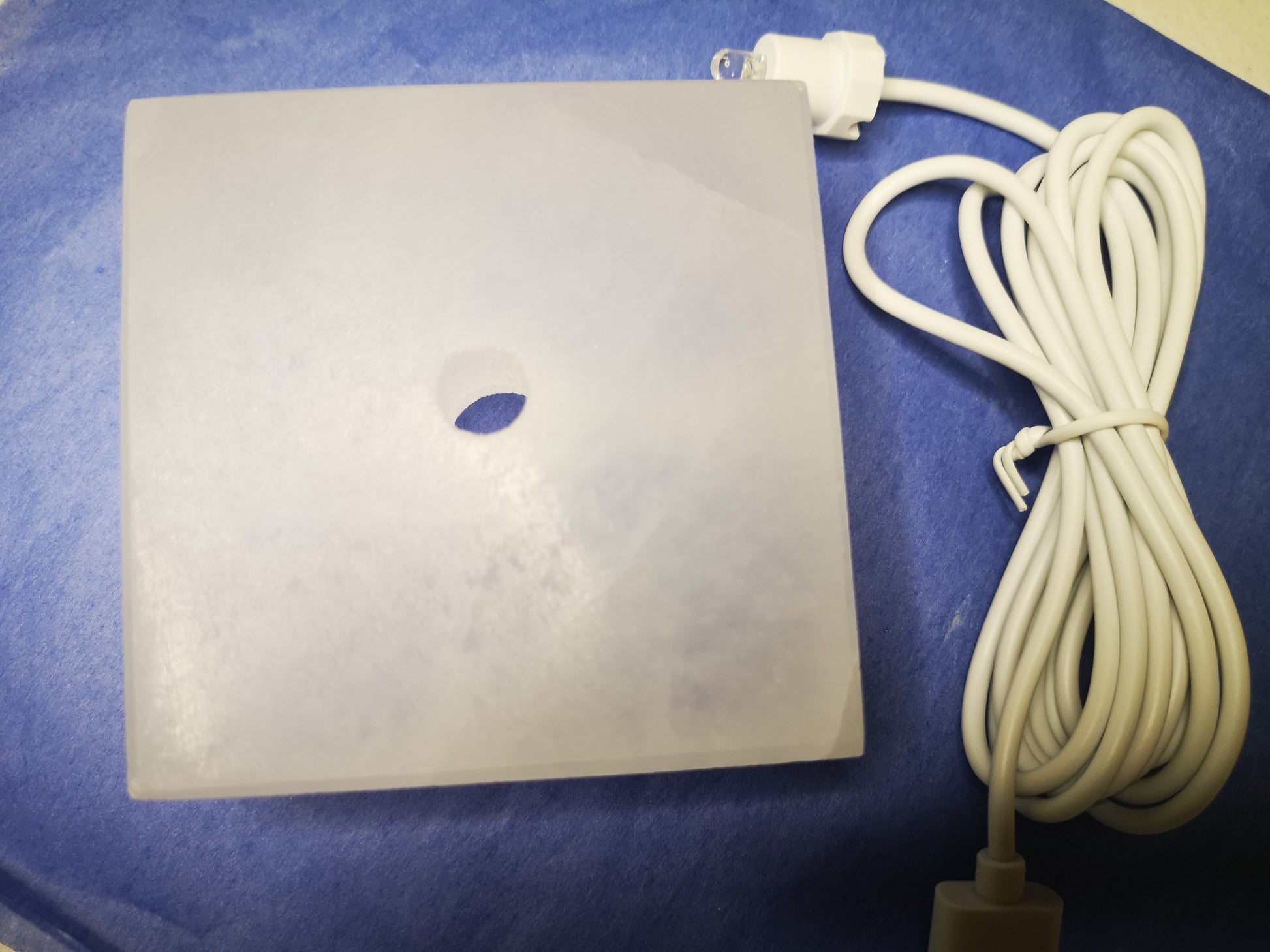 Earthstore® Selenite LED lit Charging & Cleansing Base Plate USB powered