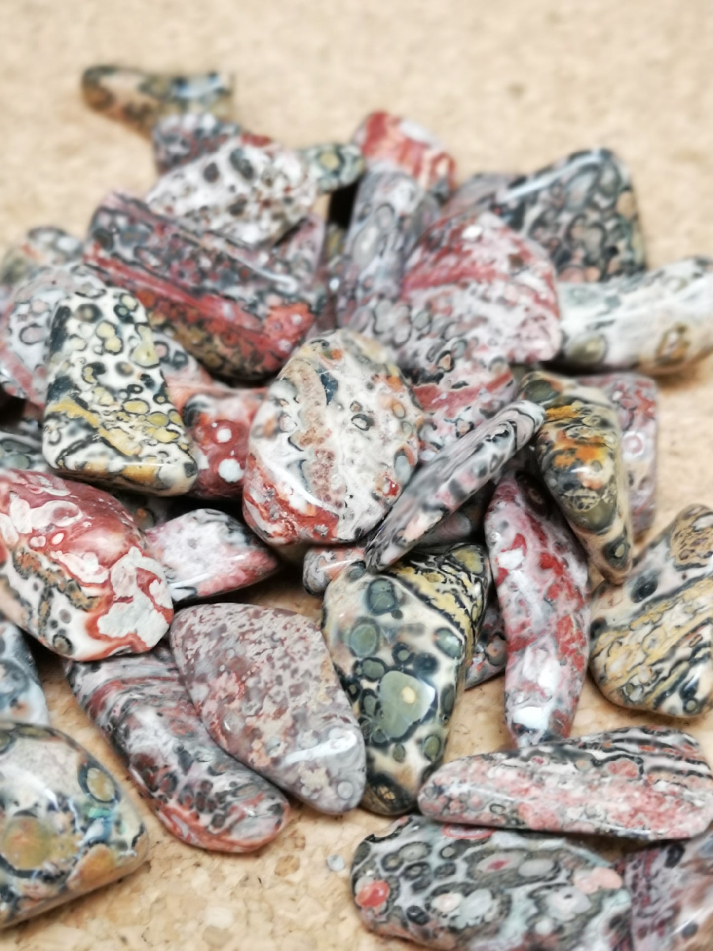 Earthstore® Snakeskin Jasper - Tumblestone (Medium - High-grade)