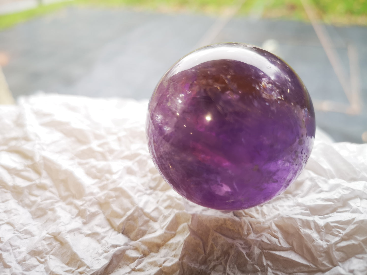 Earthstore® Ametrine sphere (Amethyst & Citrine) Grade A - Bolivia 150g (47mm)