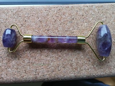 Earthstore® Facial Skin Roller - Amethyst Crystal- High Grade Crystal