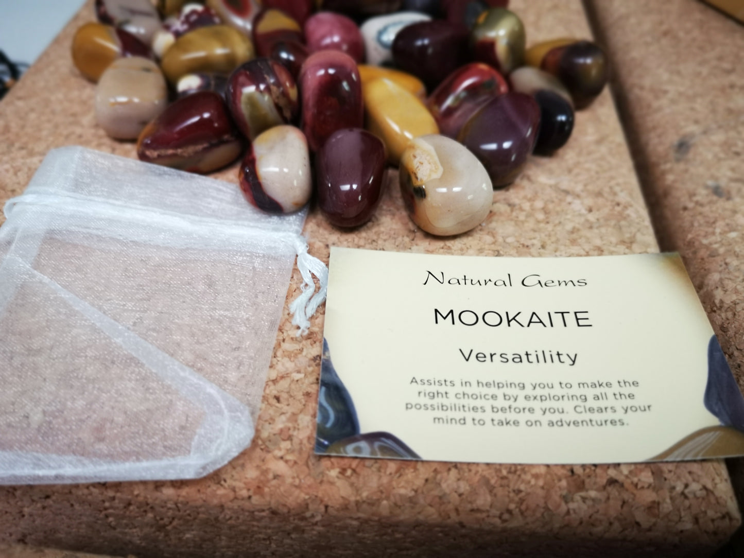 Earthstore® MOOKAITE crystal stunning gemstone (Large)