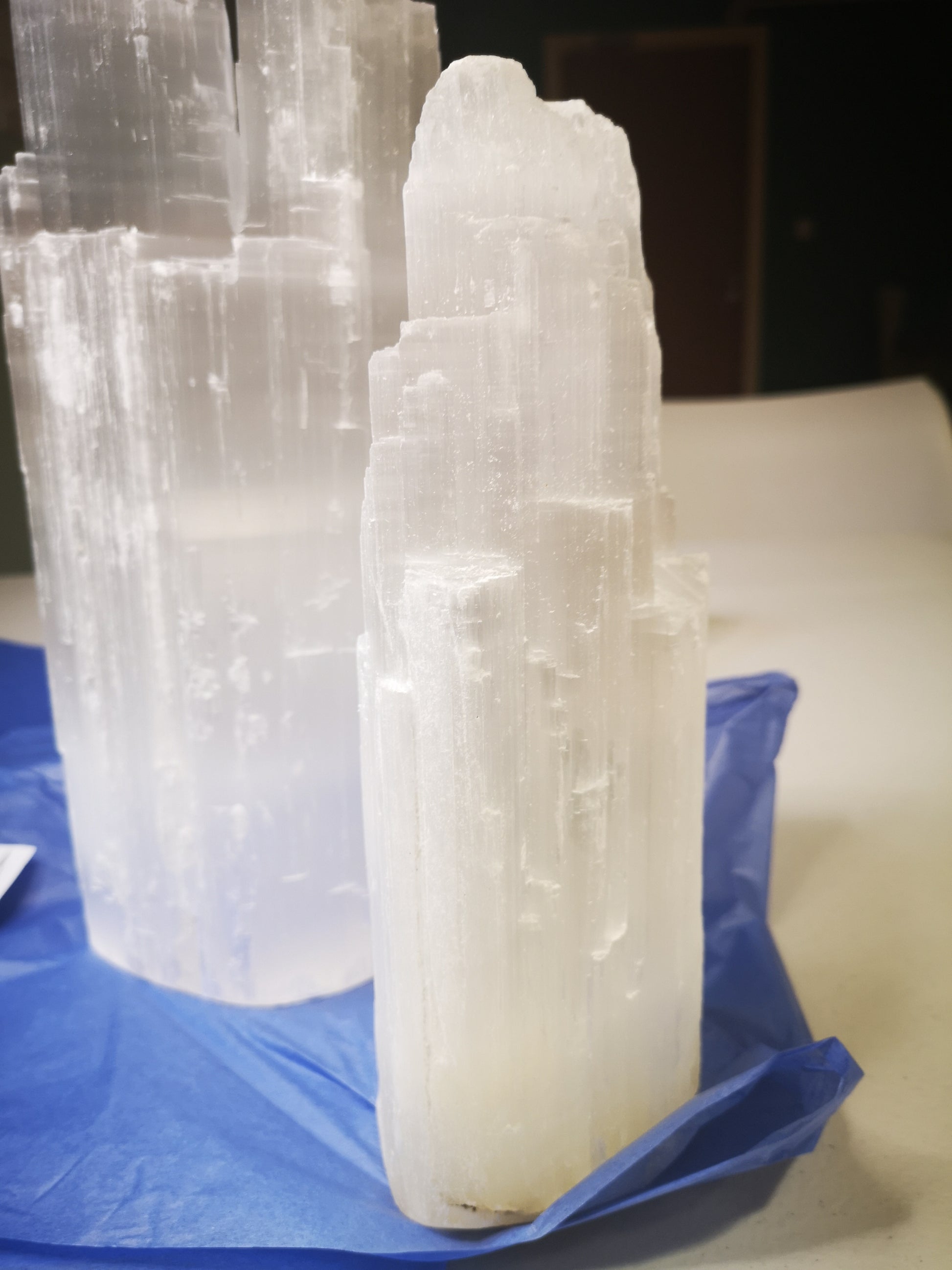 Earthstore® Selenite White Twin Peaked Tower Lamp (26cm≈10in and 40cm≈16in)