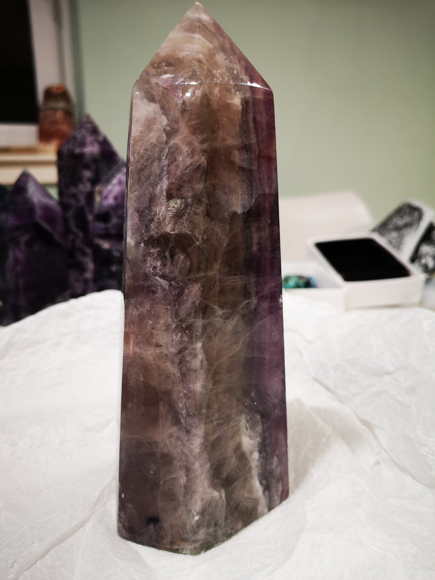 Earthstore® GEM GRADED Fluorite Obelisk - Mexico. Stunning display (1.51kg - 200x80x60)X