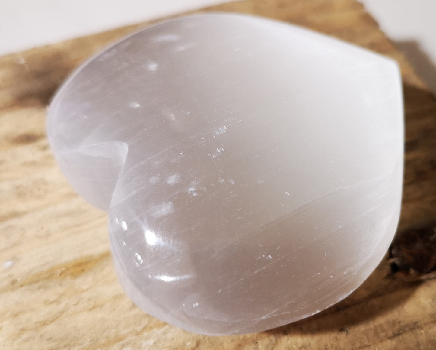 Earthstore® SELENITE PUFFED HEART - (Large)