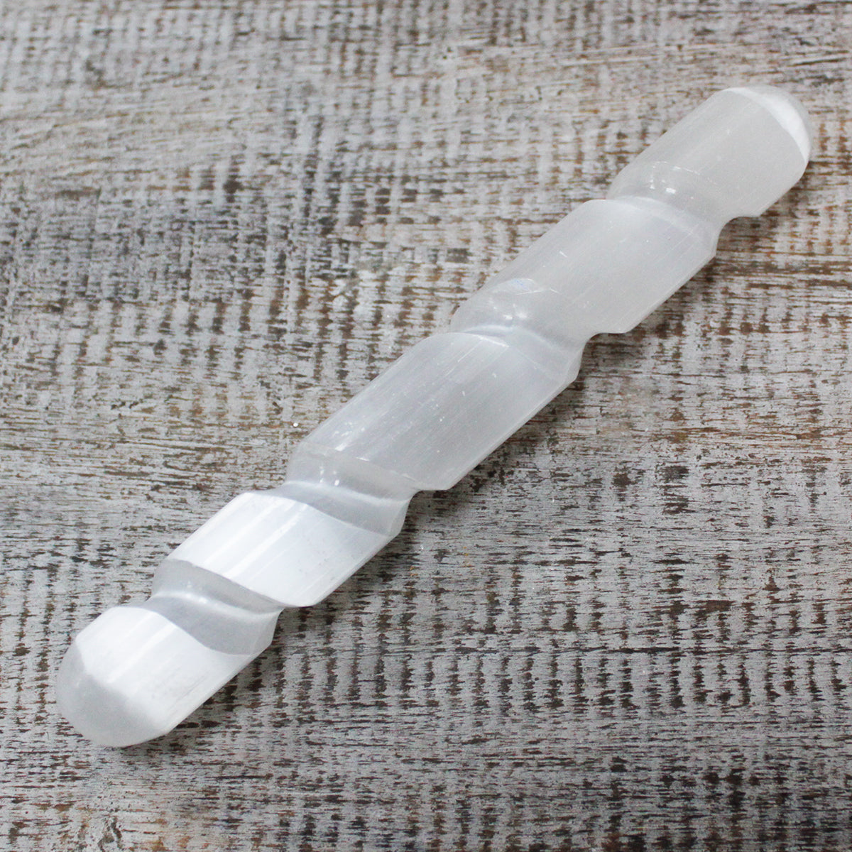 Earthstore® Selenite Spiral Wand - 16 cm ( Round Both Ends)