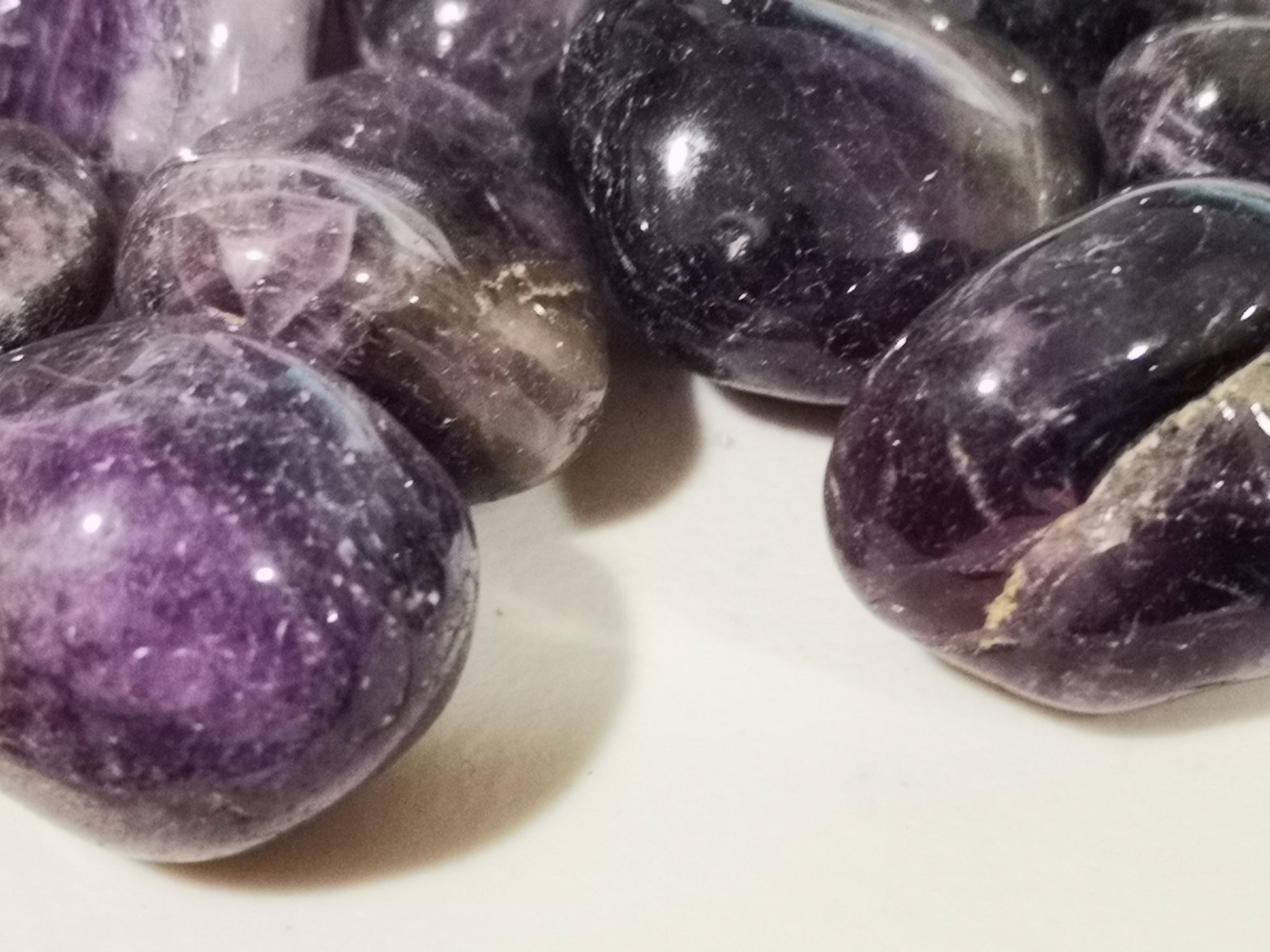 Earthstore® Amethyst - Tumblestone (South Africa) (A Grade) (LARGE 27-37mm)