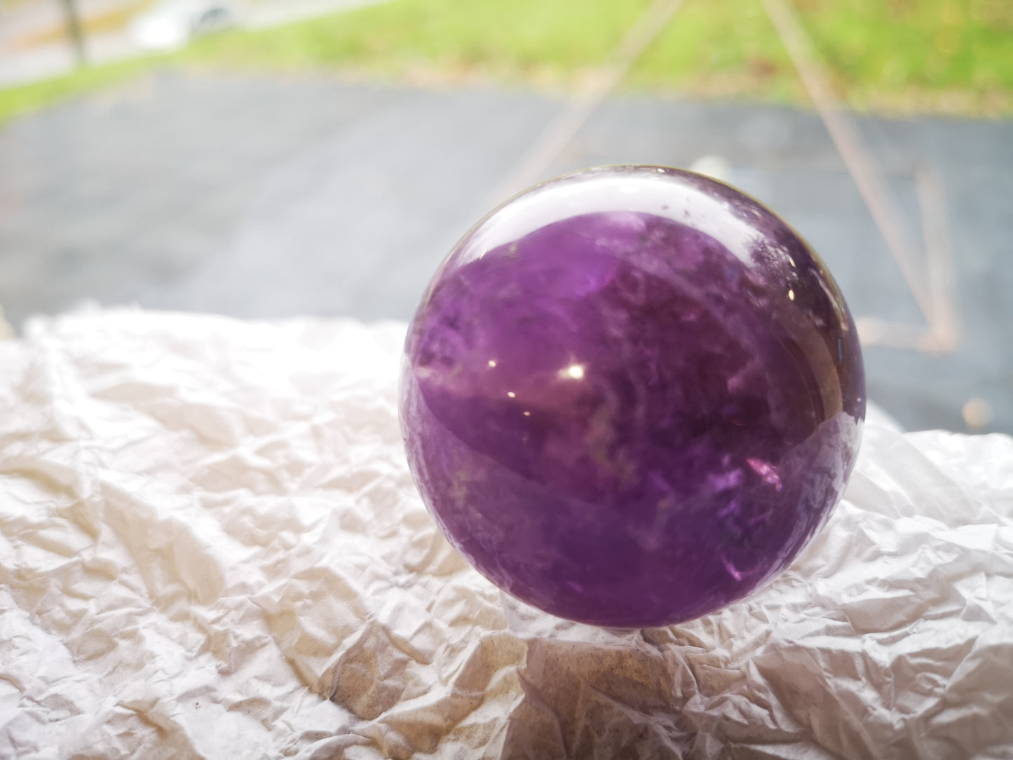 Earthstore® Ametrine sphere (Amethyst & Citrine) Grade A - Bolivia 150g (47mm)