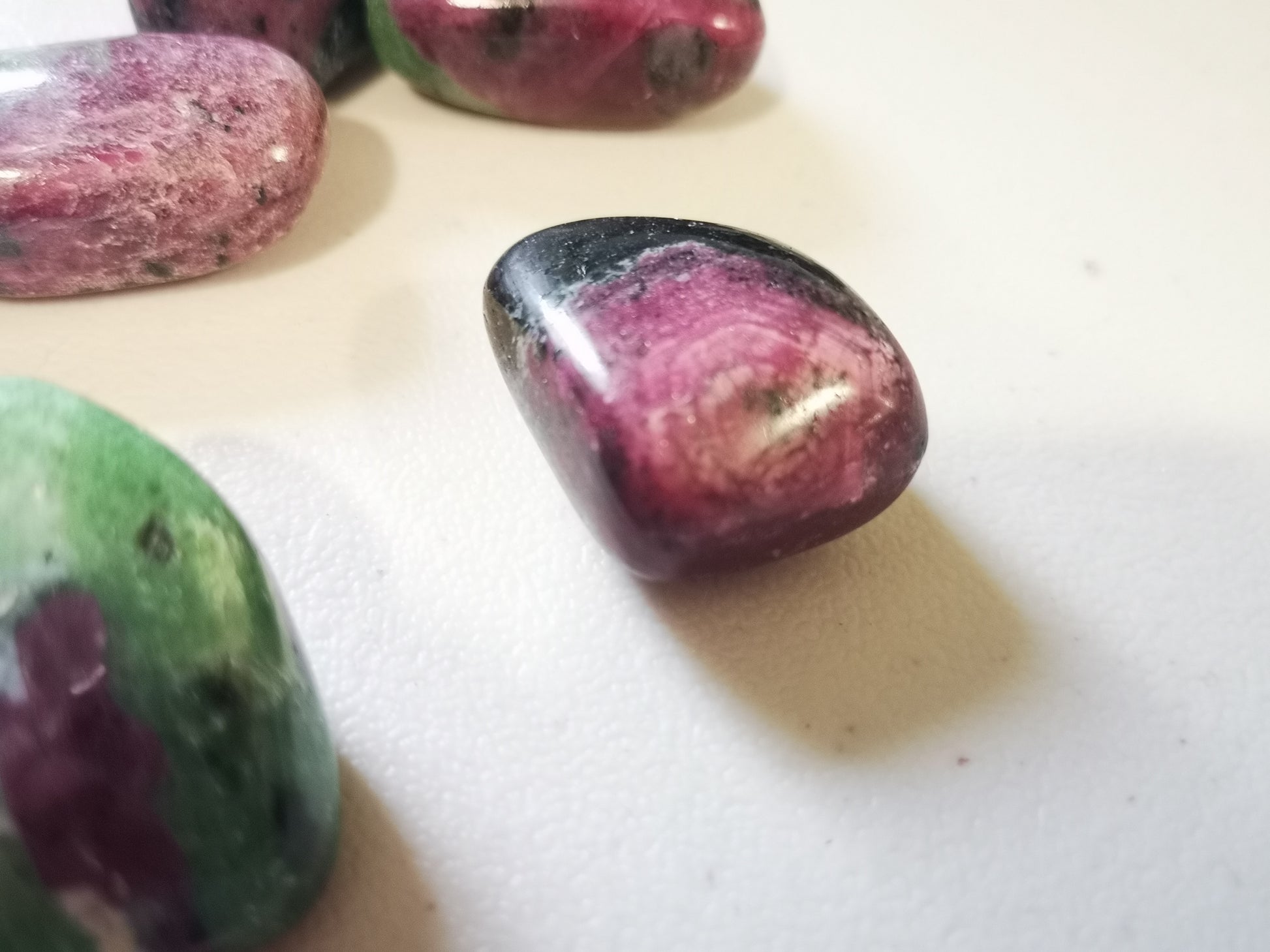 Earthstore® Ruby Zoisite gemstone healing, harmony, positive energy