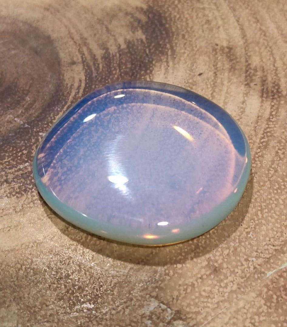 Earthstore® PRICE Opalite - Palm Stone or worry stone - beautiful quality
