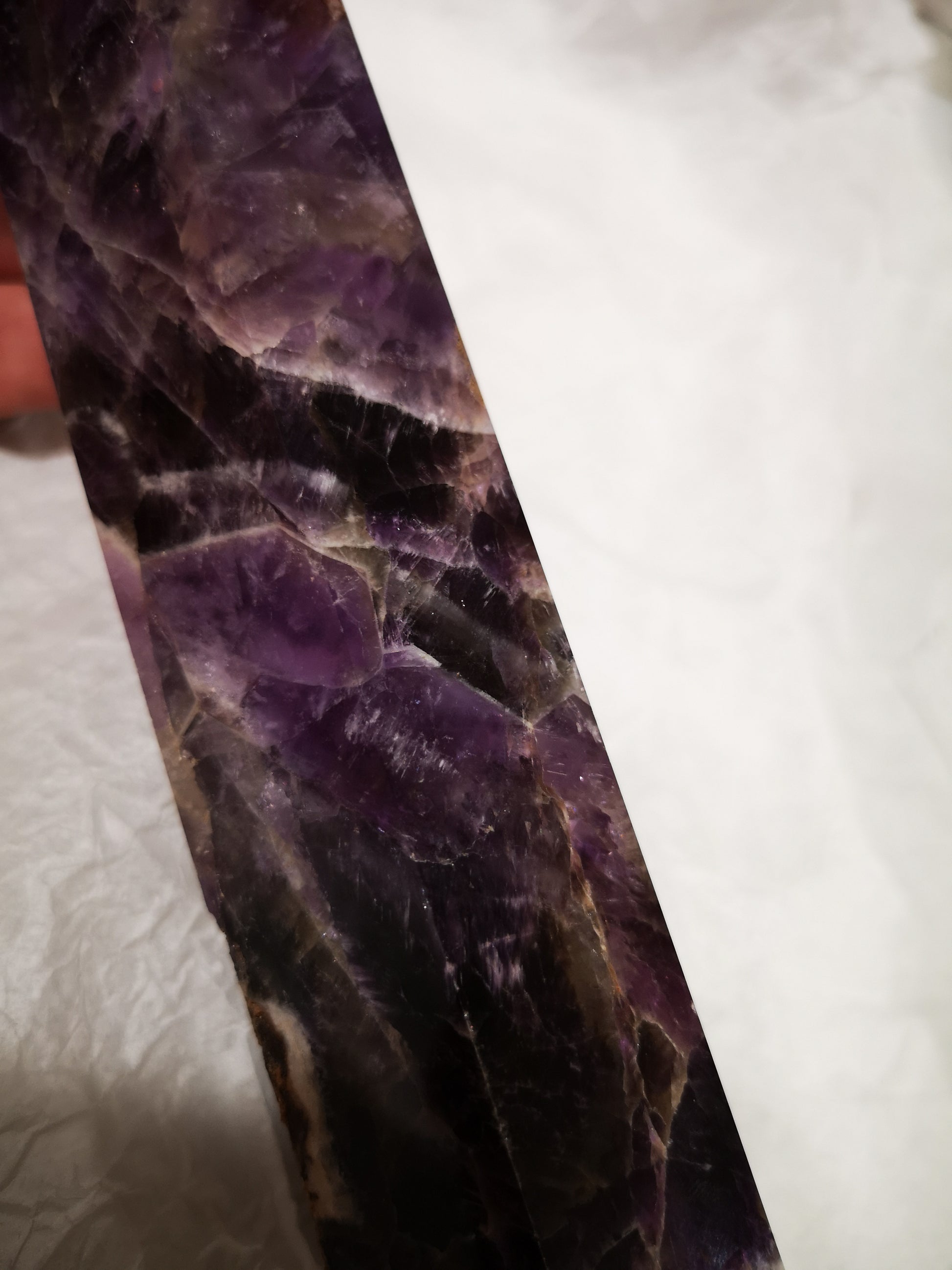 Earthstore® DREAMY AMETHYST OBELISK - BRAZIL - SMOKY CLEAR QUARTZ 0.97kg - 230X58X42