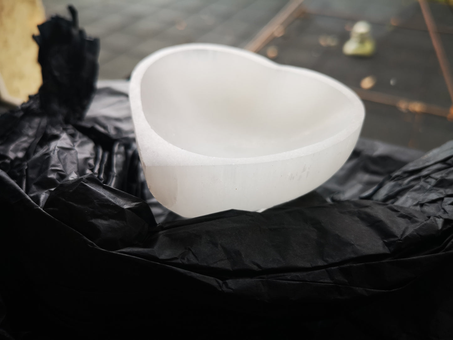 Earthstore® STOCK Heart Shape Charging Dish Bowl with optional 3 gemstones