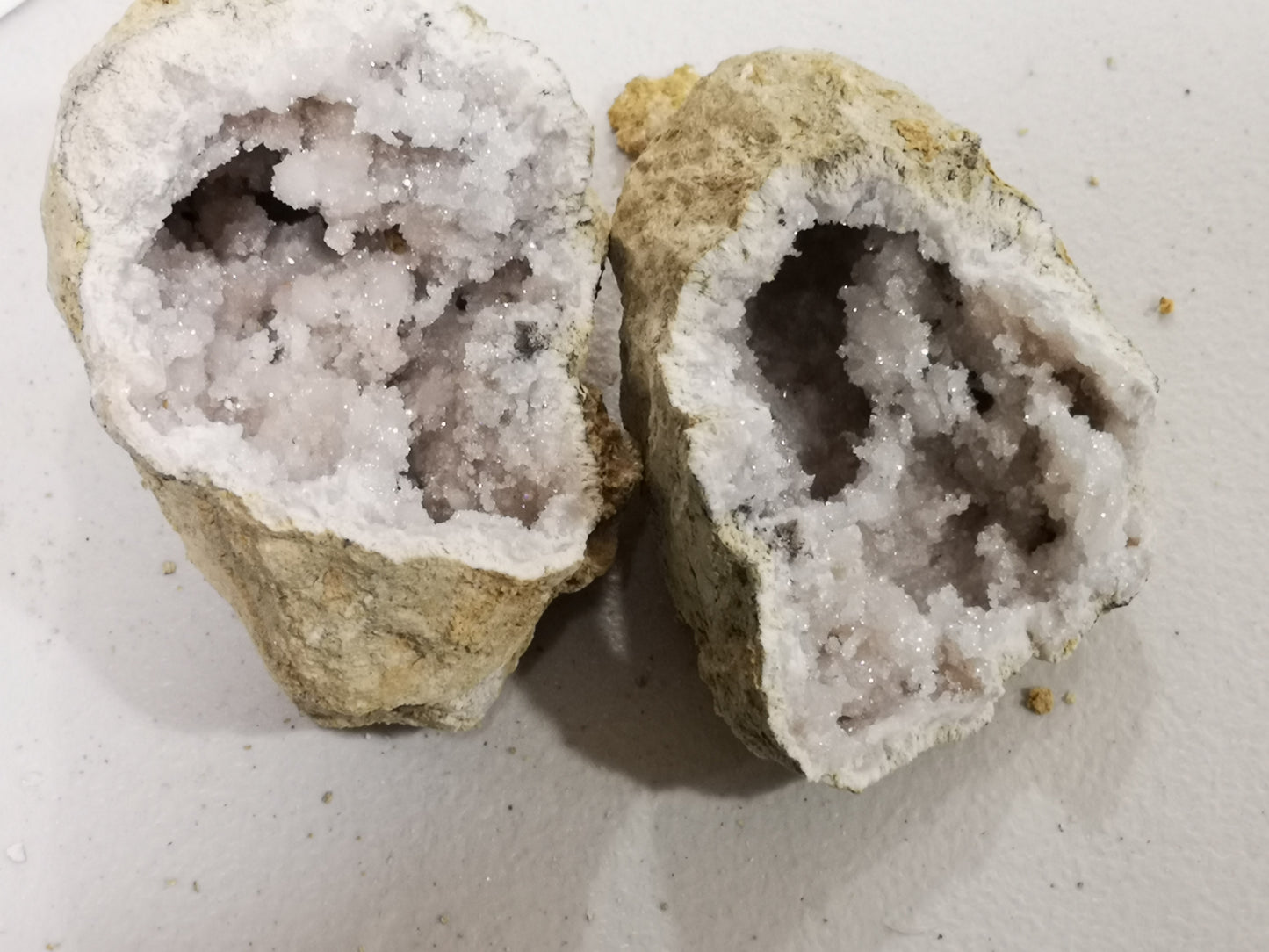 Earthstore® Whole Split GEODES aka Snowballs - Selenite, Calcite, Qaurtz inside. STU