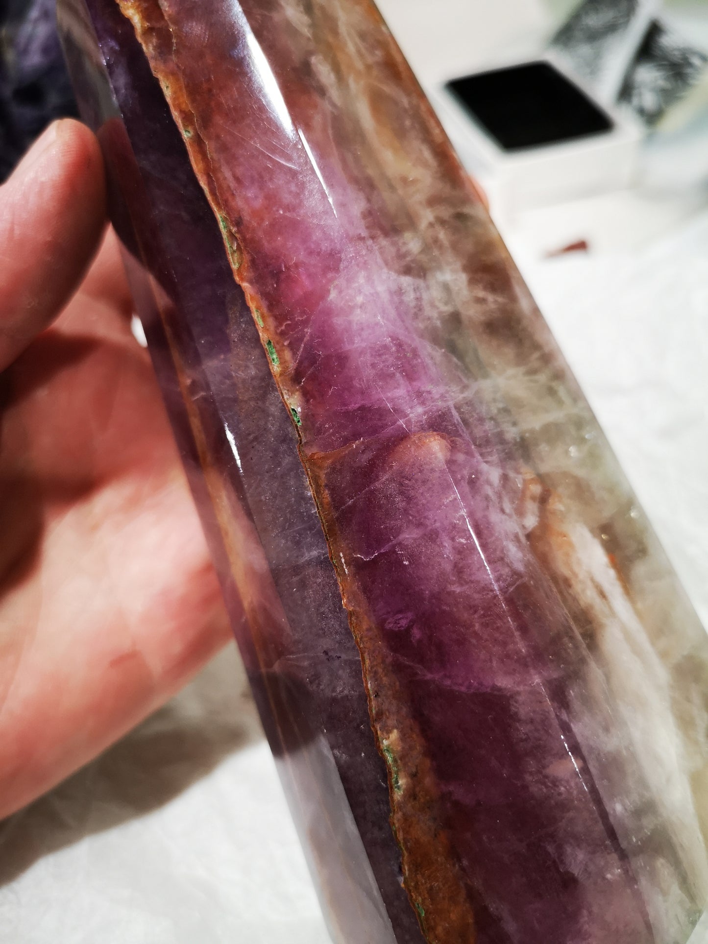 Earthstore® GEM GRADED Fluorite Obelisk - Mexico. Stunning display (1.51kg - 200x80x60)X