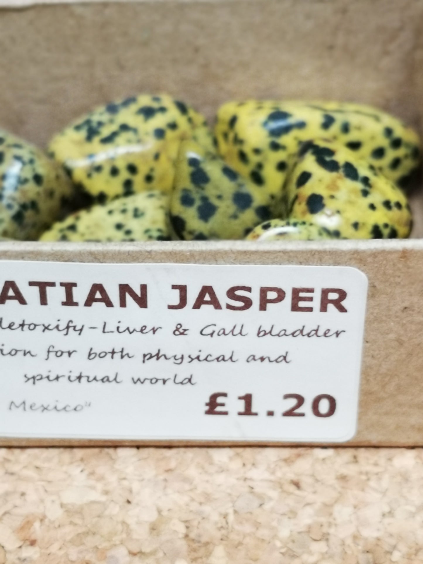 Earthstore® Yellow Dalmatian Jasper - Tumblestone