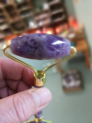 Earthstore® Facial Skin Roller - Amethyst Crystal- High Grade Crystal