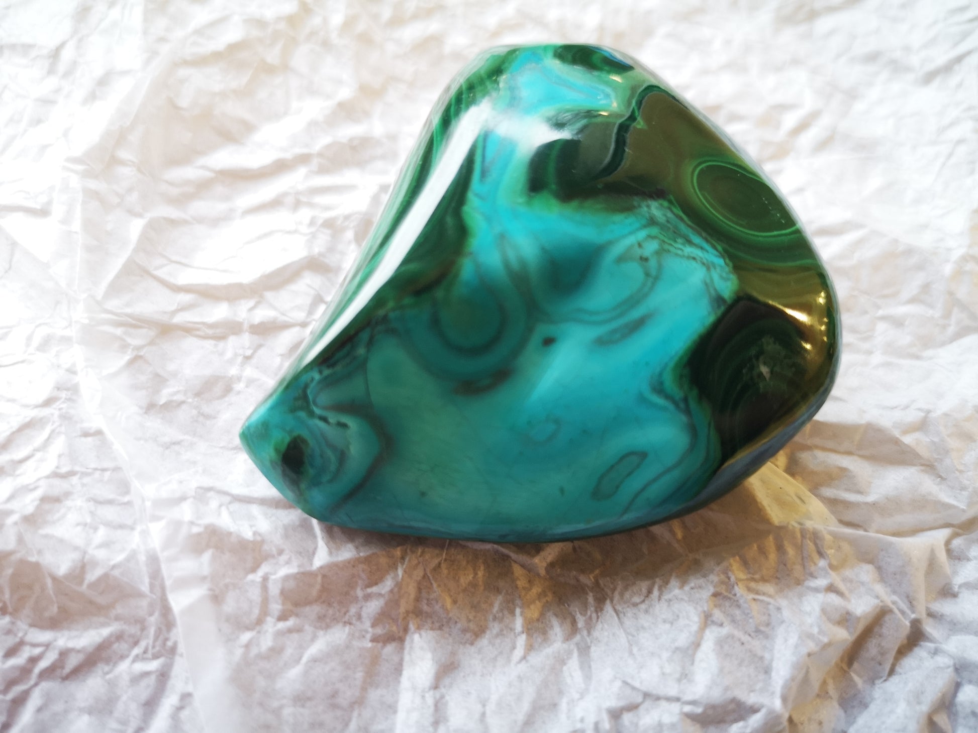 Earthstore® Malachite & Chrysocolla Freeform display (140g 64x54x25mm) Na