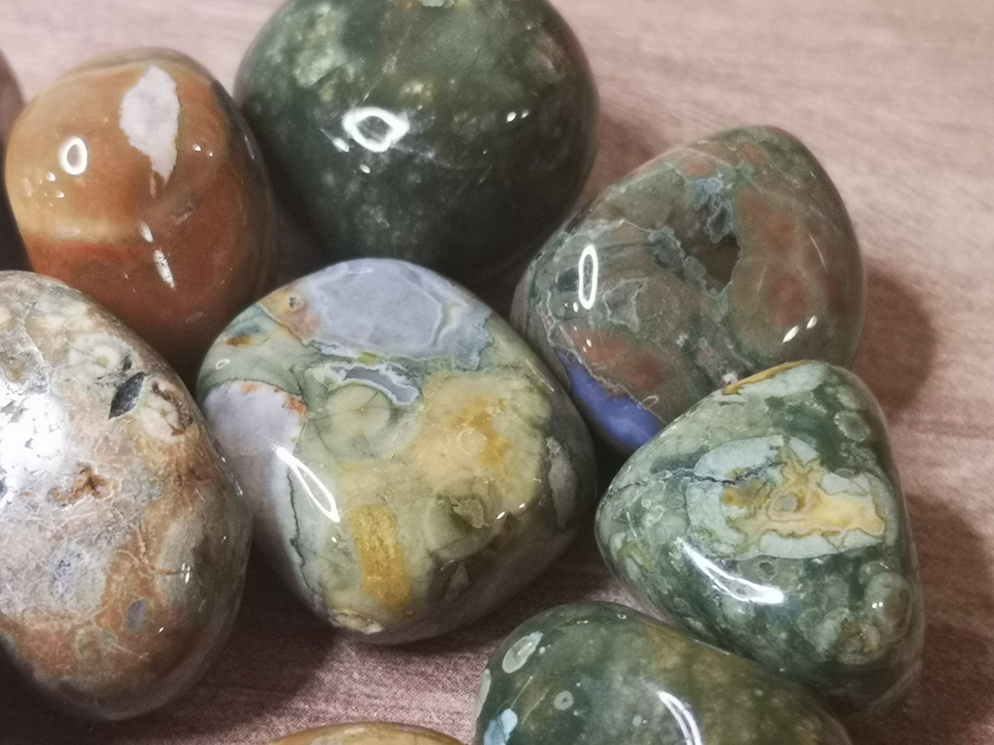 Earthstore® Green Rhyolite - Tumblestone