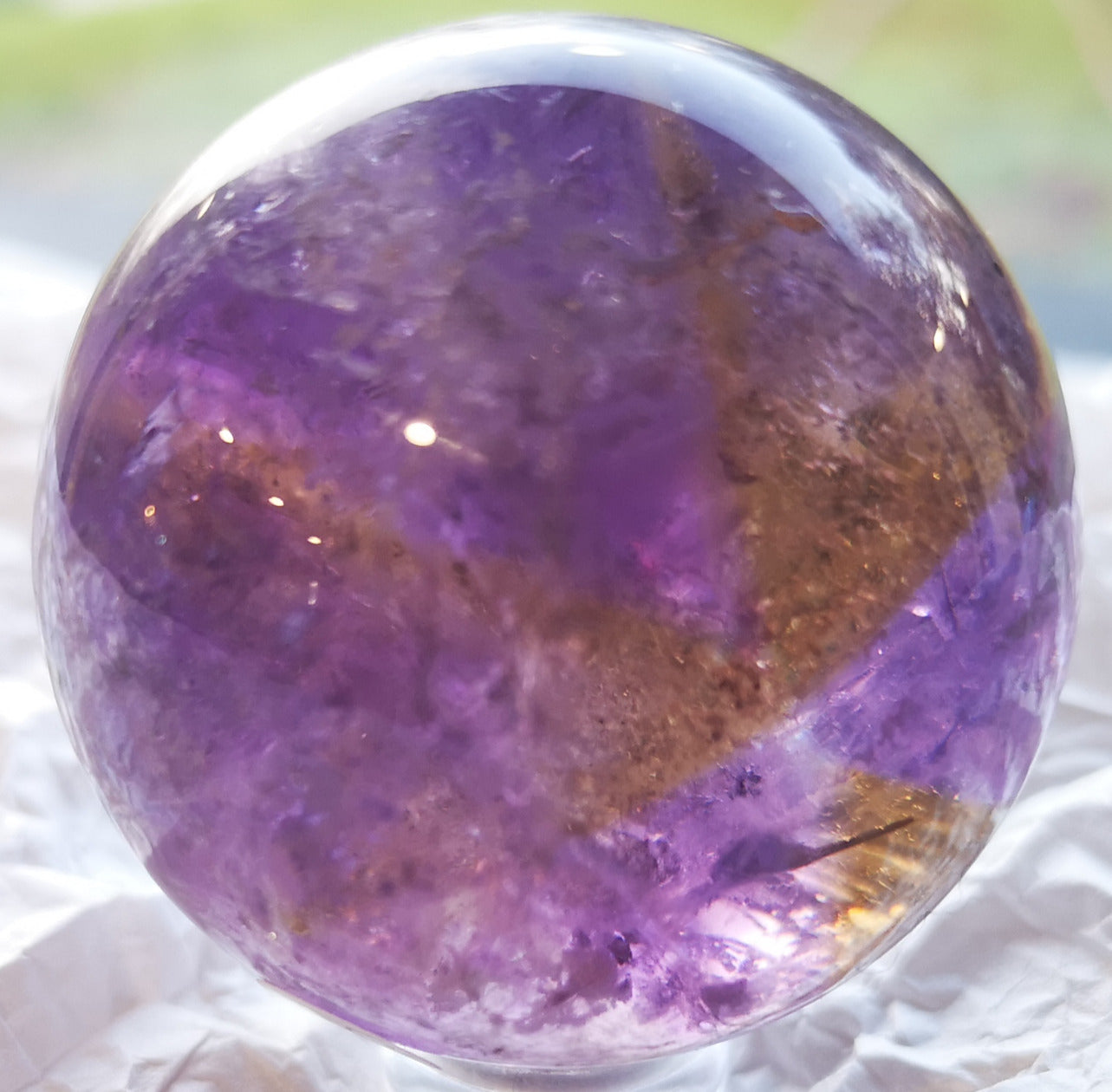 Earthstore® Ametrine sphere (Amethyst & Citrine) Grade A - Bolivia 97g (41mm)