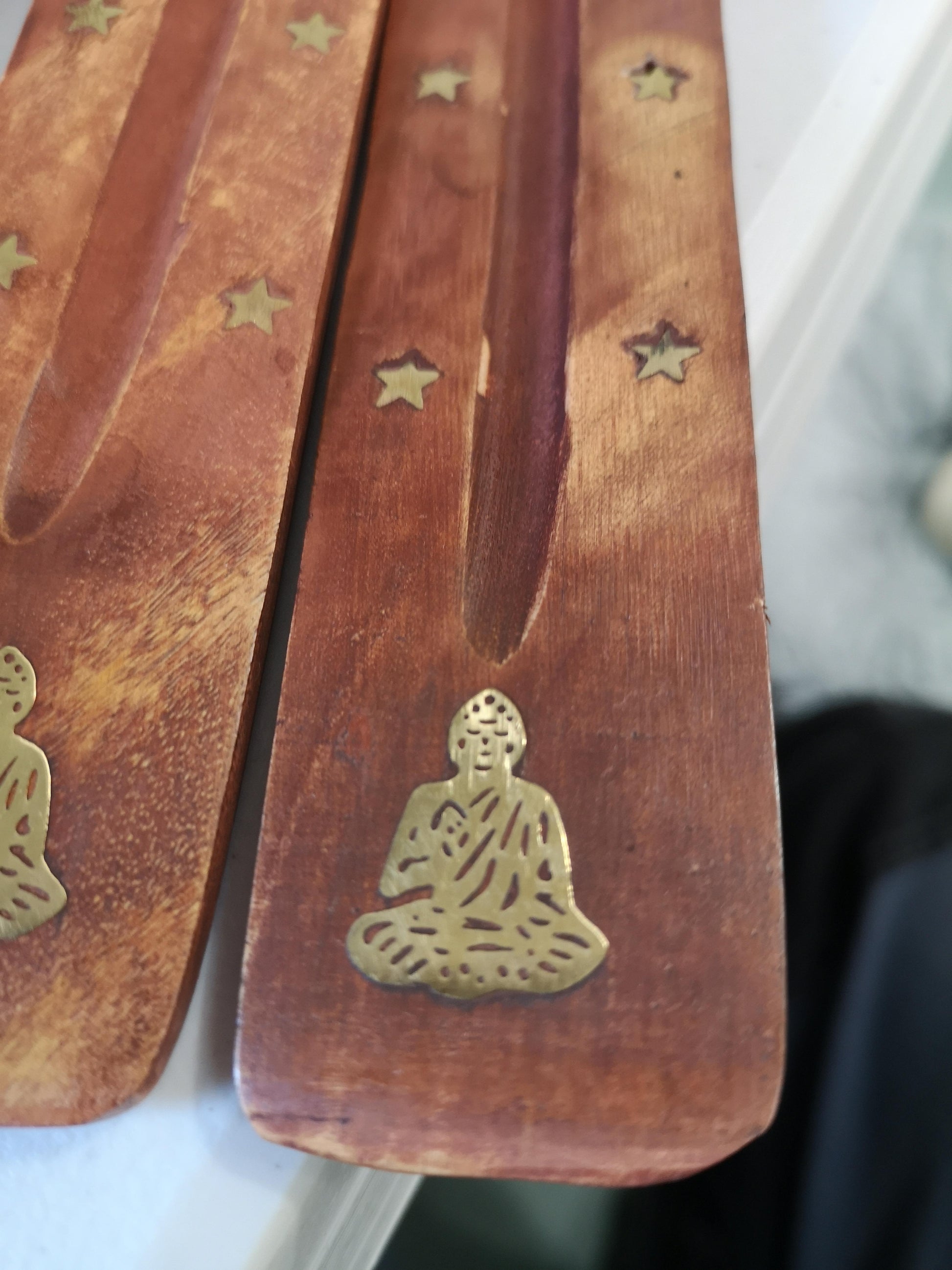 Earthstore® Brass Inlaid Incense Ashcatcher - Mango Wood