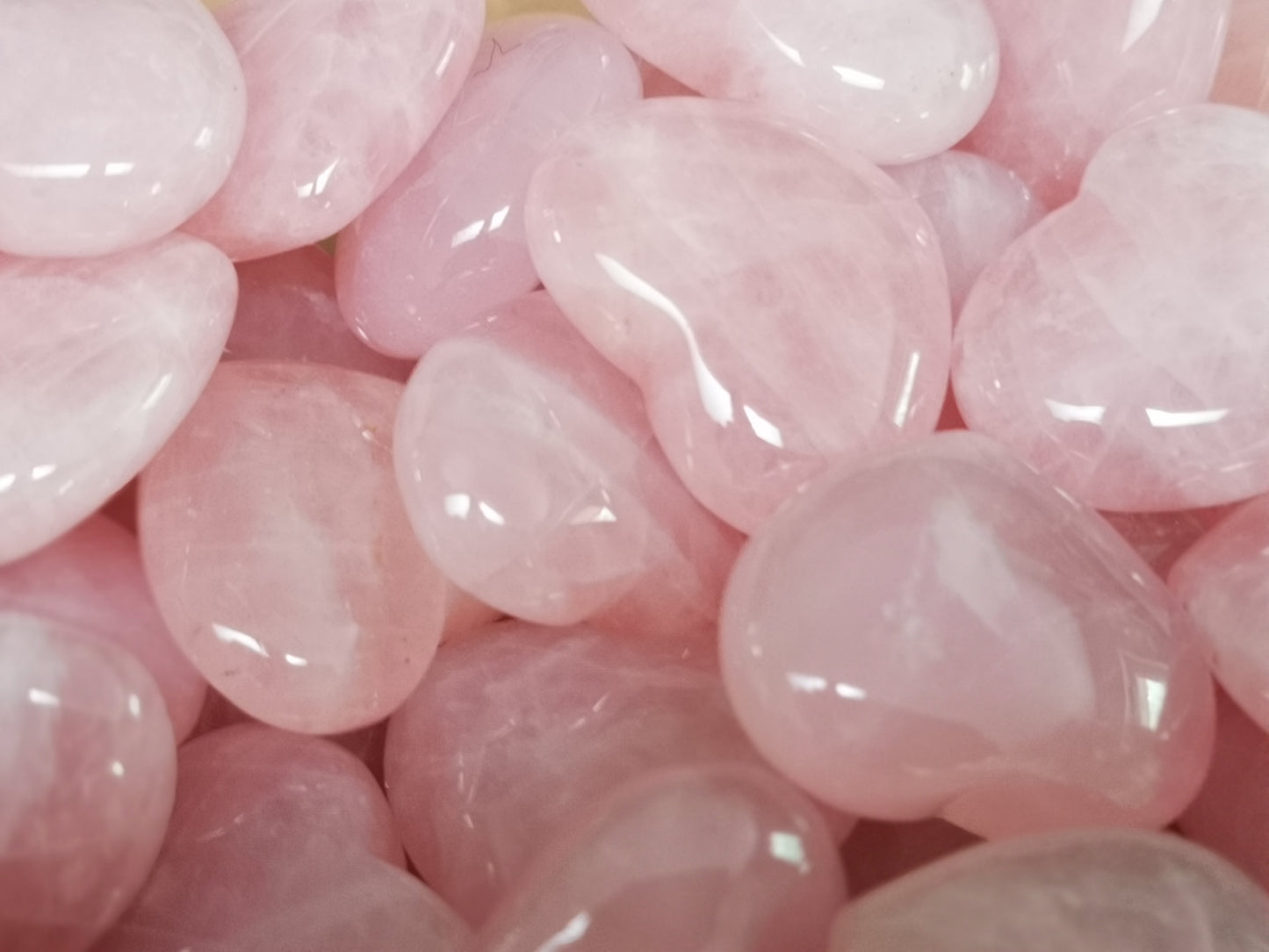 Earthstore® ROSE QUARTZ HEART - lovely pink heart