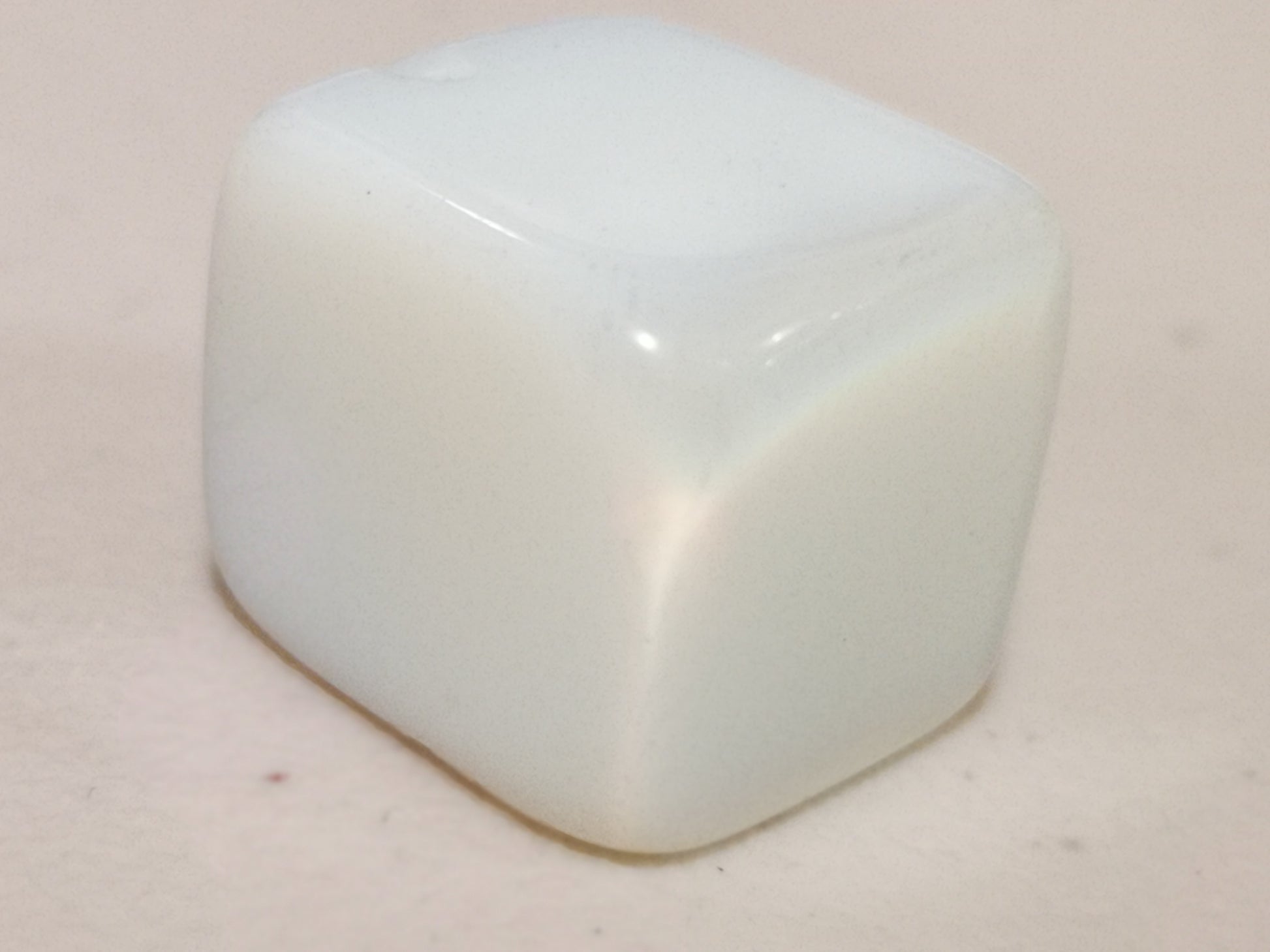 Earthstore® Opalite - Tumblestone - (Cube)