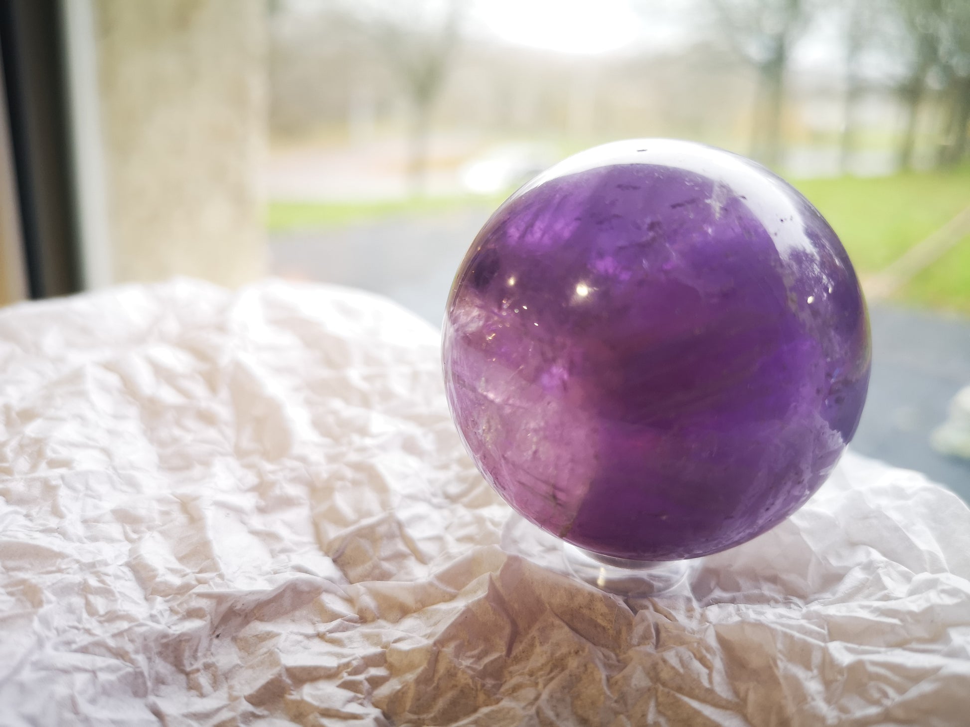 Earthstore® Ametrine sphere (Amethyst & Citrine) Grade A - Bolivia 150g (47mm)