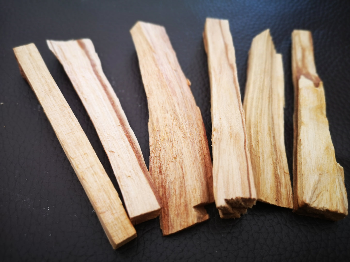 Earthstore® ACTUAL + PHOTOS Palo Santo 1st GRADE choose from 25gm, 50gm, 100gm, 150gm