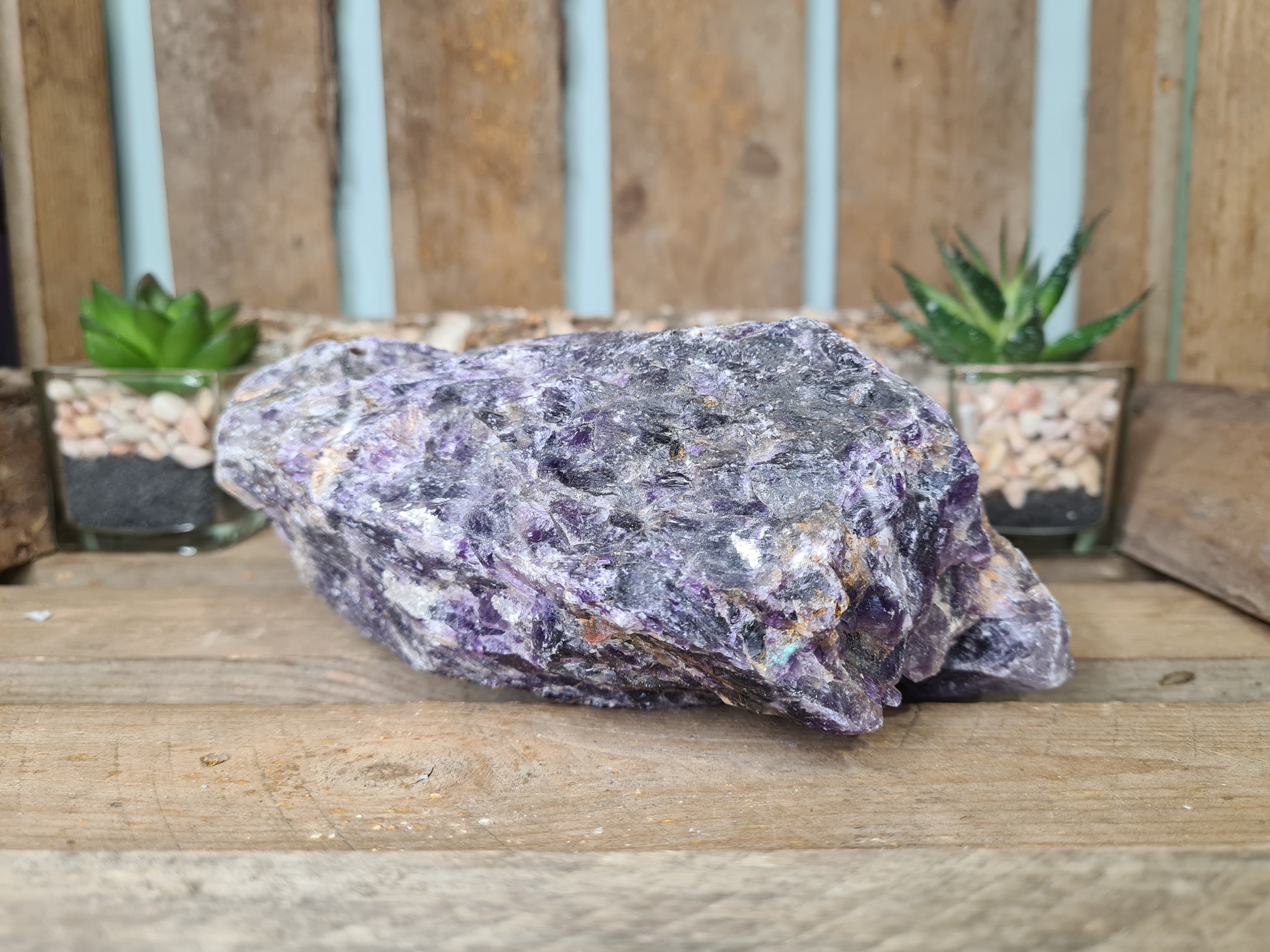 Earthstore® PRICE / SIZE Amethyst Raw & Natural - Large Pieces