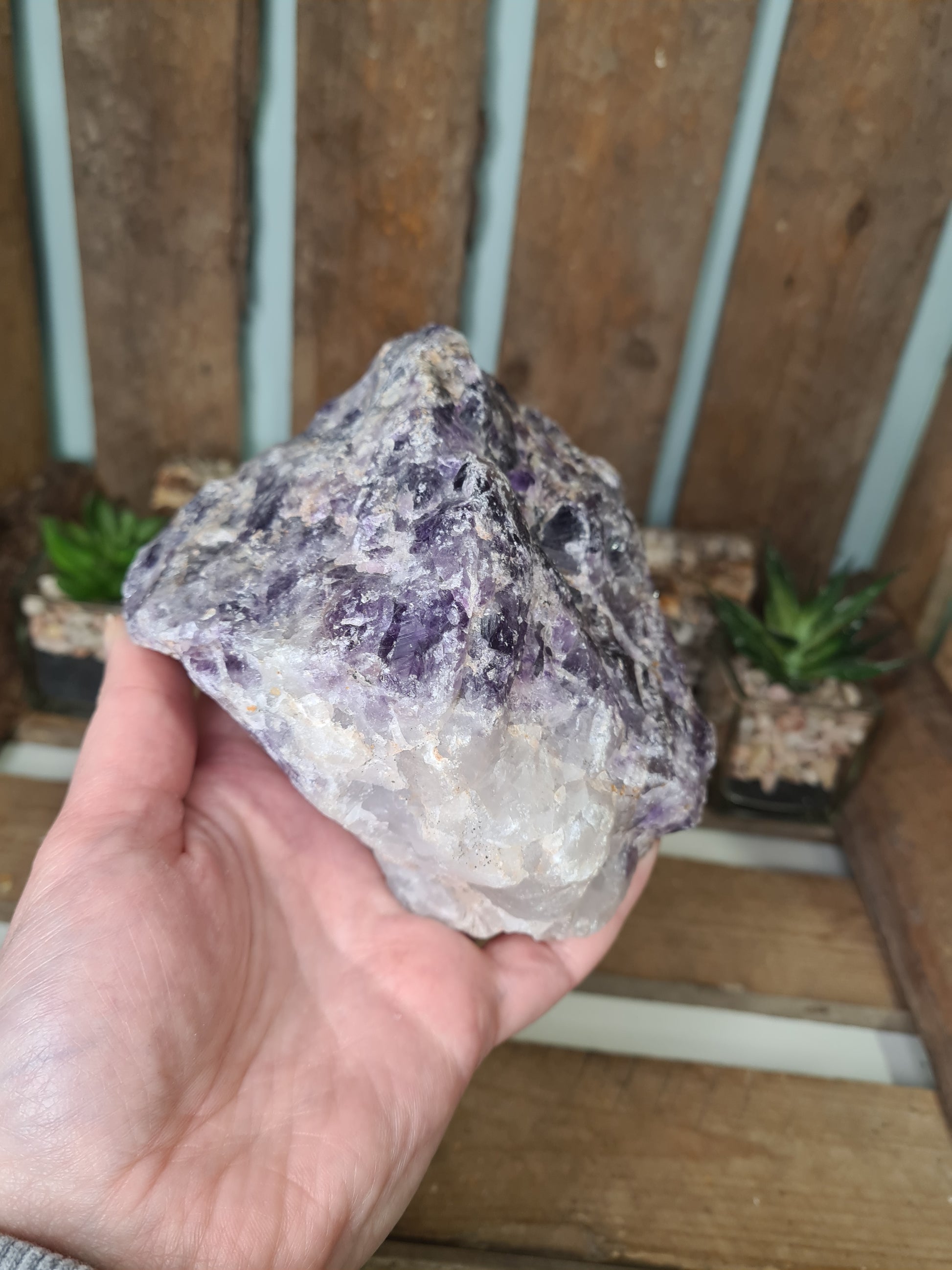 Earthstore® PRICE / SIZE Amethyst Raw & Natural - Large Pieces