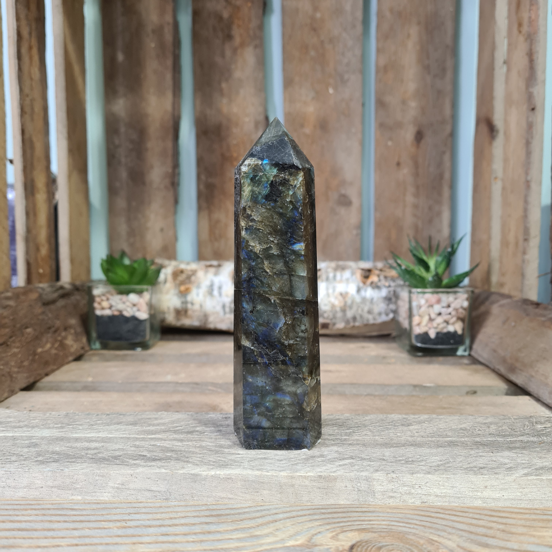 Earthstore® Labradorite Obelisks
