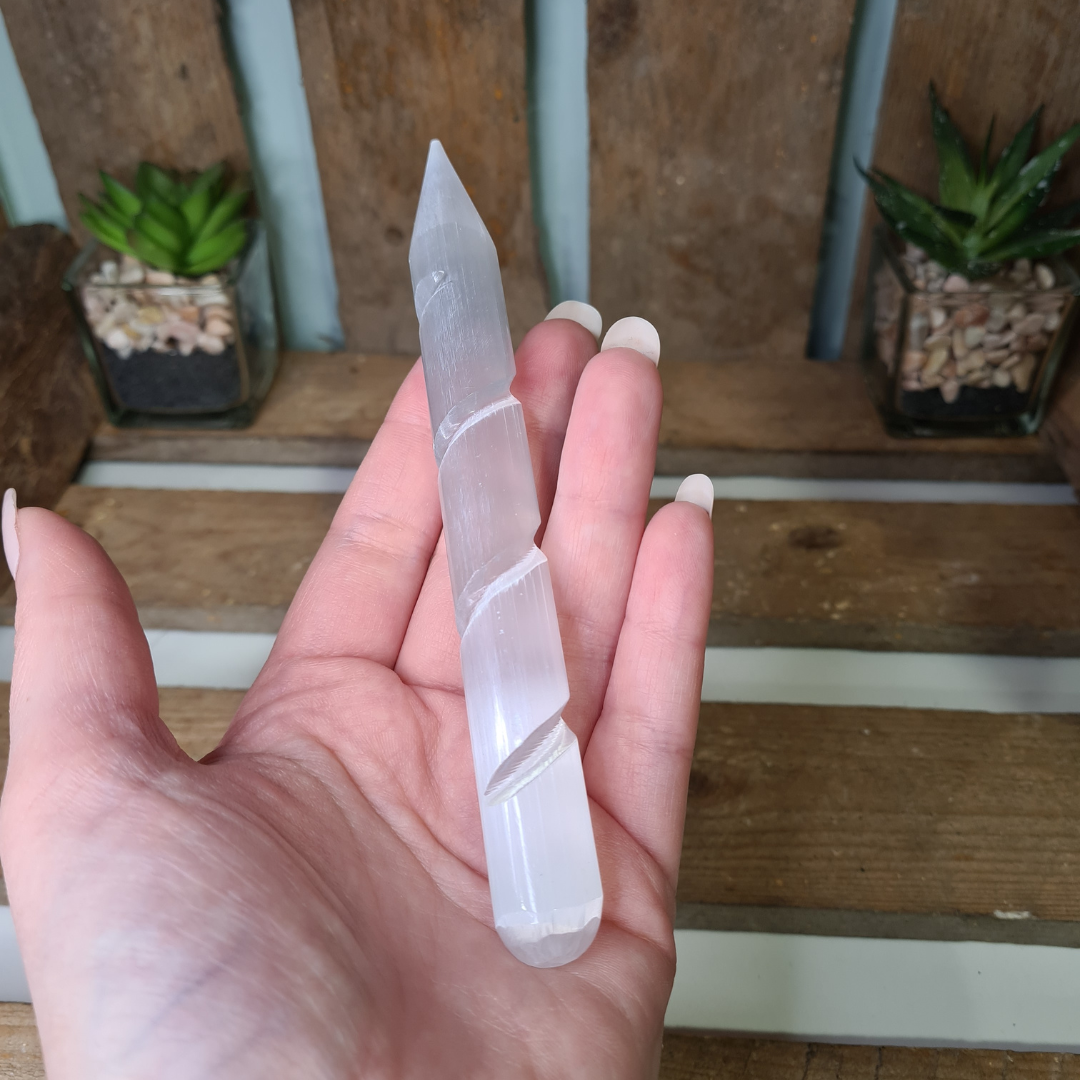 Earthstore® Selenite Spiral Wands - 147mm (Point One Ends) 60gms