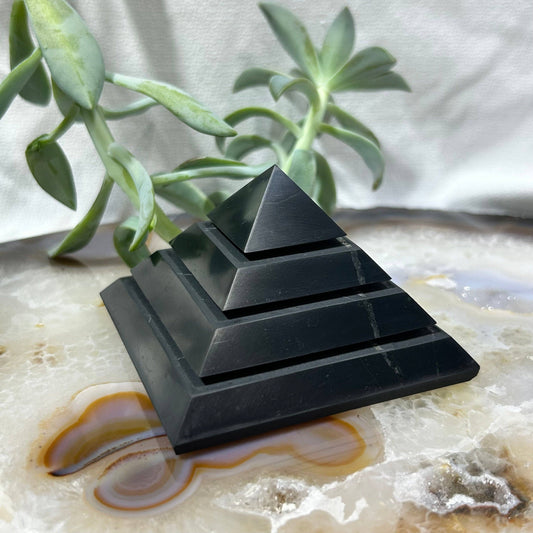 Shungite Saqqara Pyramid 60-80mm | EMF Protection & Sacred Geometry Crystal