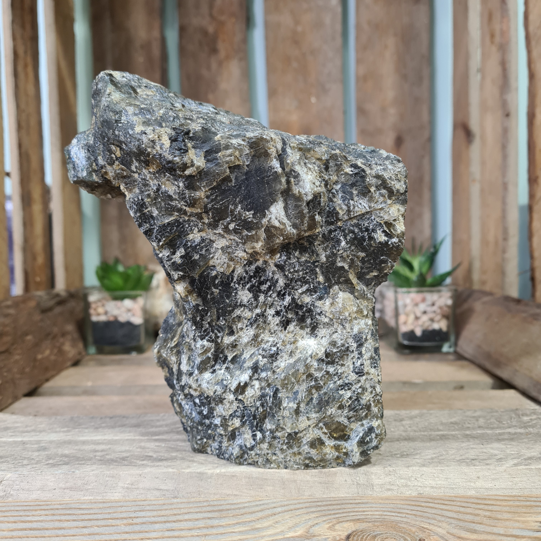 Earthstore® Labradorite Display Slabs