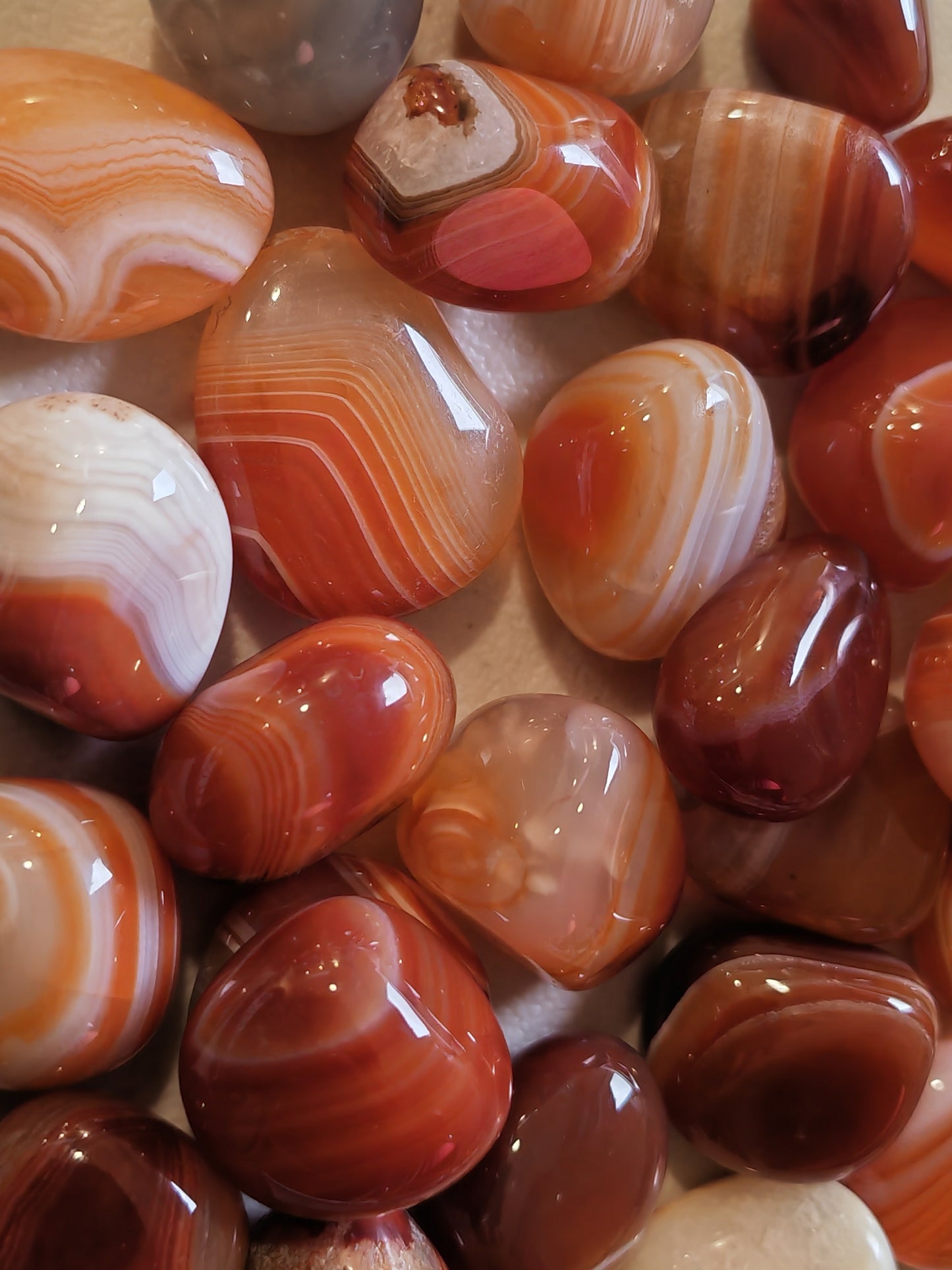 Carnelian Banded Agate - Tumblestone