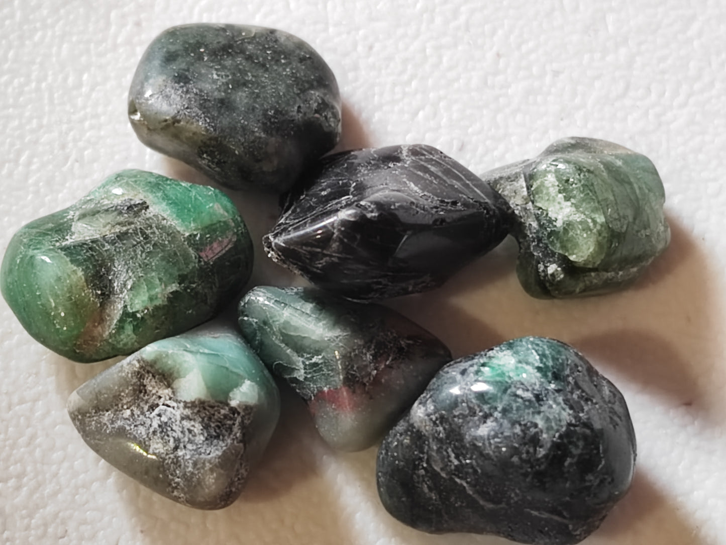Emerald Polished Spiritual Healing Crystal Tumblestone