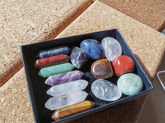 7 Chakra Colour Tumblestone and Double Terminated Points. 3 different sets