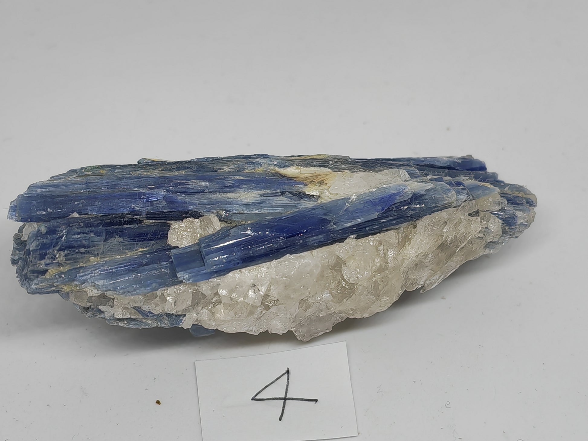 Earthstore® Kyanite - Crystal Display Pieces