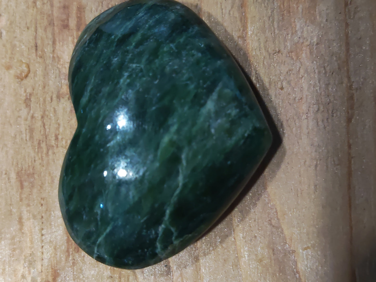 Earthstore® Afghan Jade (Nephrite) Hearts