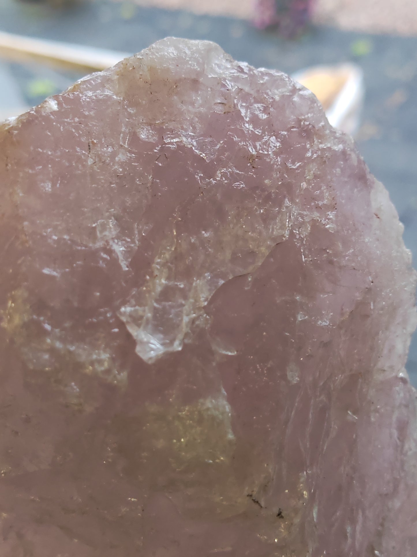 Rose Quartz AA Huge Display FLAT CUT BASE Natural Chunk - 5.3Kg,  250mm x 150mm x 120mm - Madagascar