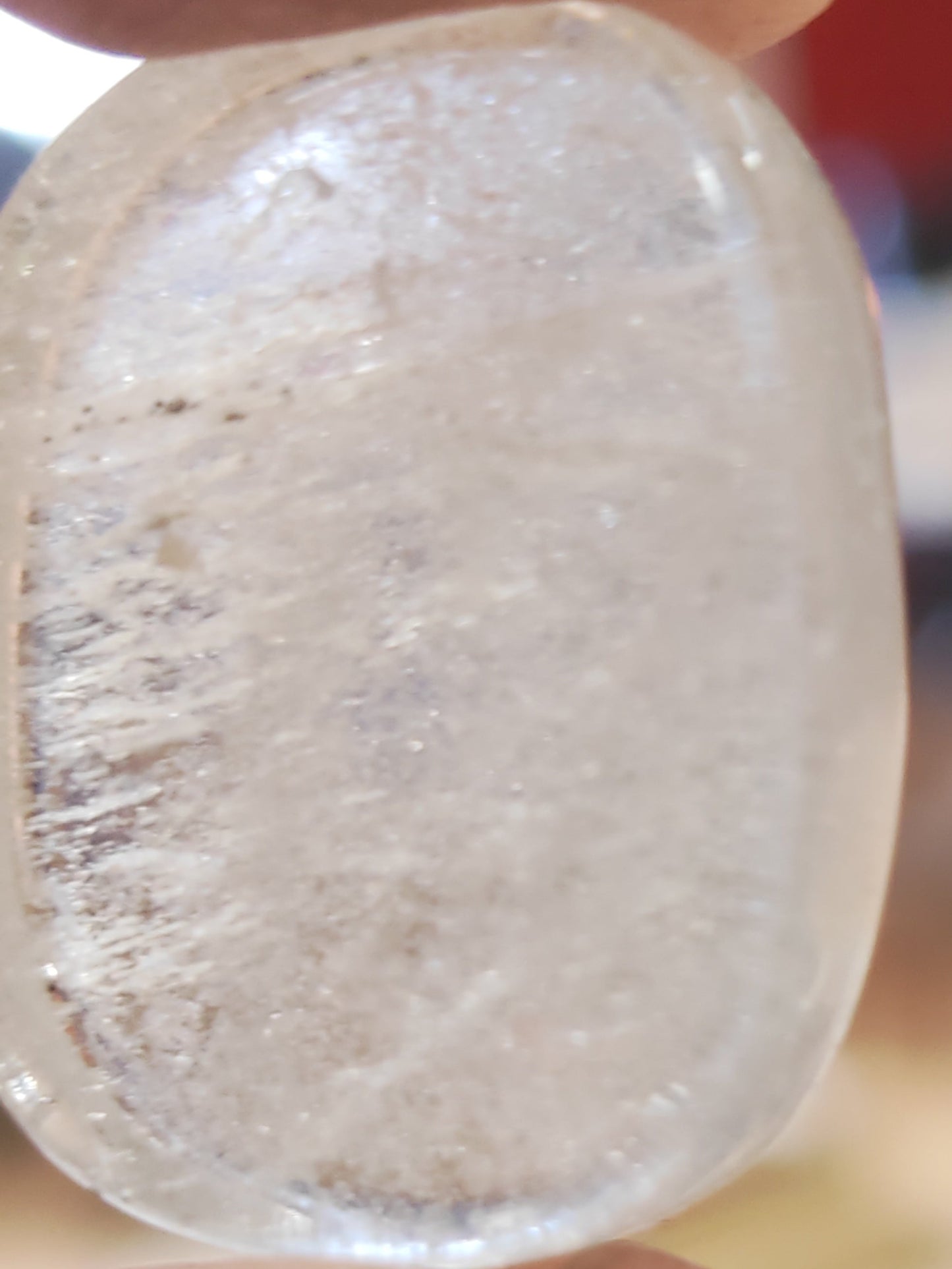 Earthstore® Lodolite - WORRY STONE QUARTZ with Inclusions