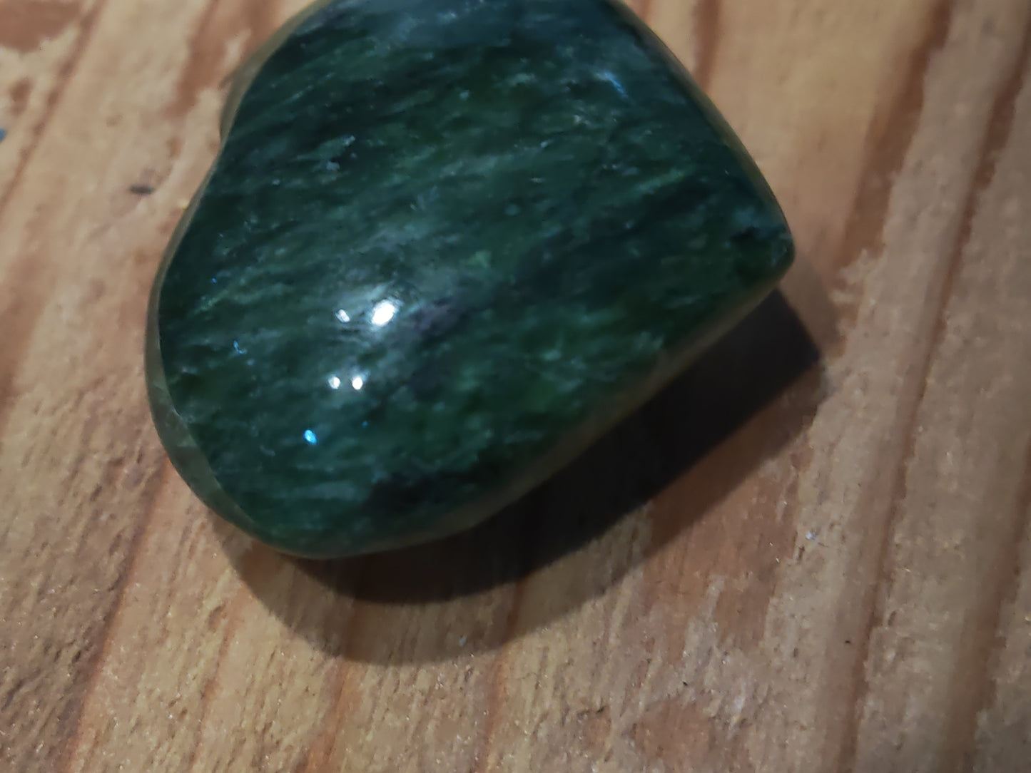 Earthstore® Afghan Jade (Nephrite) Hearts