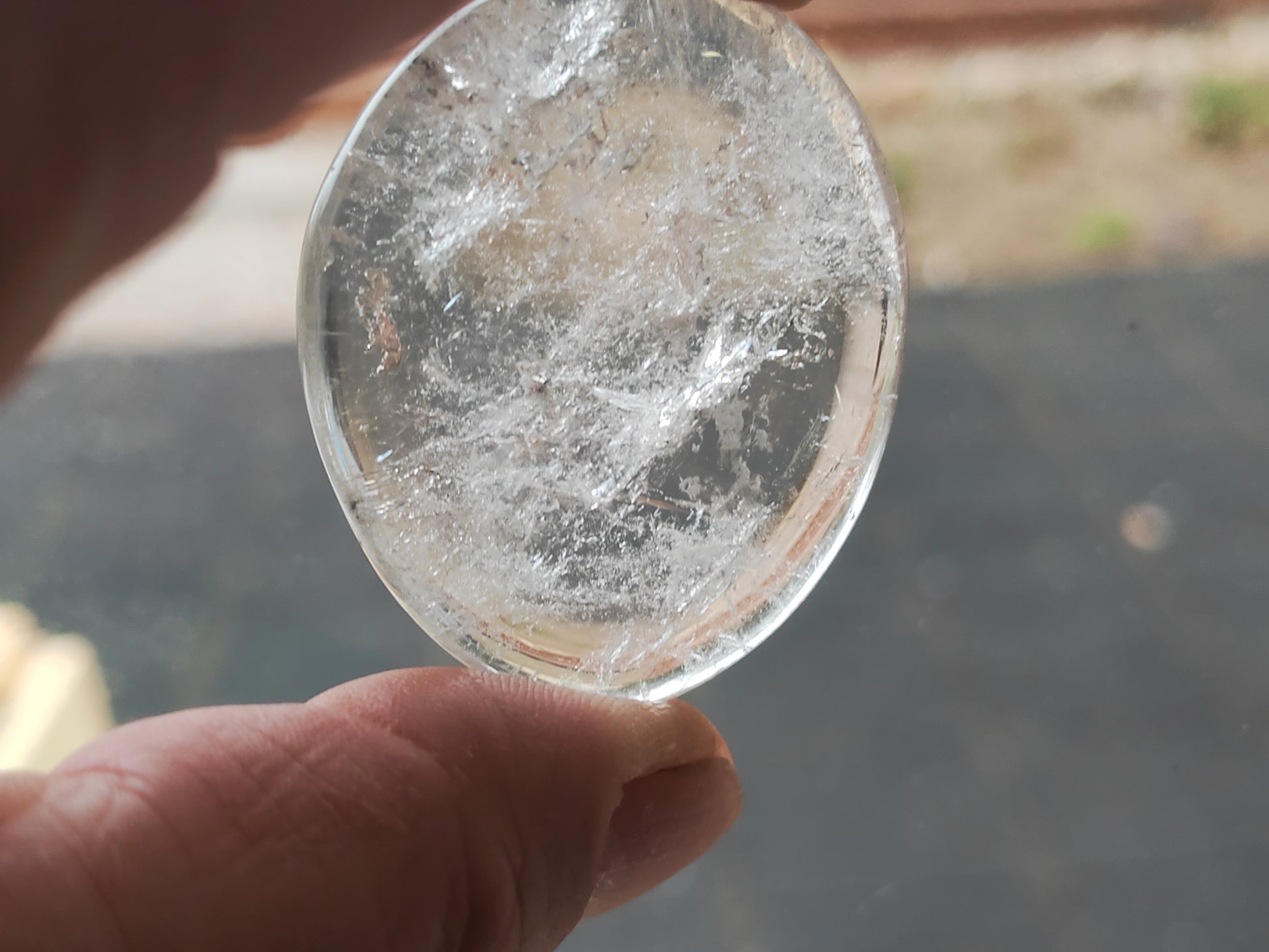 Earthstore® Clear Quartz Palm Stone (AAA Grade)